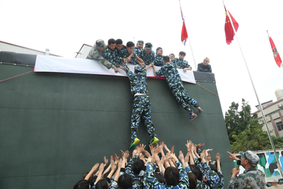 caf8d277a1e41f9ac5dafa86350a33f